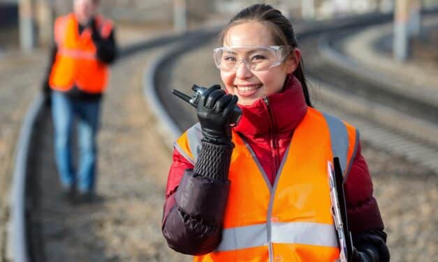Közlekedésautomatikai technikus – Felelősségteljes munka a biztonságos közlekedésért