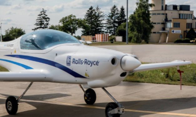 Jön a Rolls-Royce légi taxi