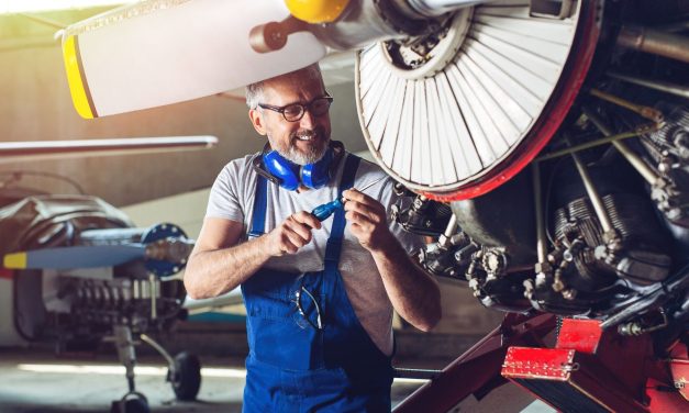 Vonz a repülés, a repülőgépek világa? Ezeket a szakmákat neked találták ki!