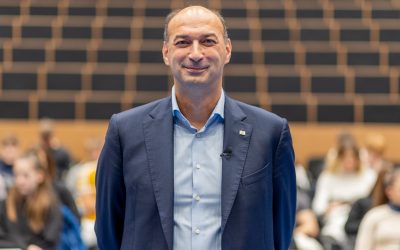 Mindenkinek jó, ha a sportot az élete részévé teszi – interjú Sterbenz Tamással, a TF rektorával