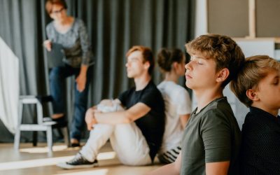 Drámapedagógiai Központot hozott létre az Apor Vilmos Katolikus Főiskola – a dráma segíthet a kamaszoknak