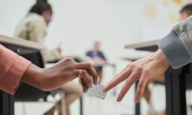 Szellemi Tulajdon Világnapja: Puskázás, másolás, AI – mi számít csalásnak?